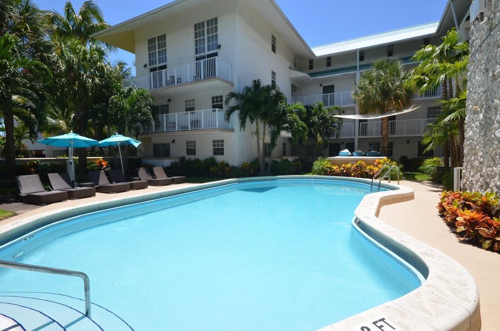Suites At Coral Resorts ميامي المظهر الخارجي الصورة