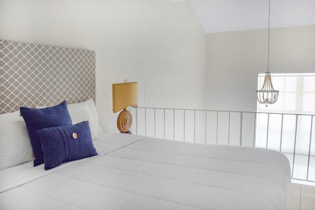 Suites At Coral Resorts ميامي المظهر الخارجي الصورة