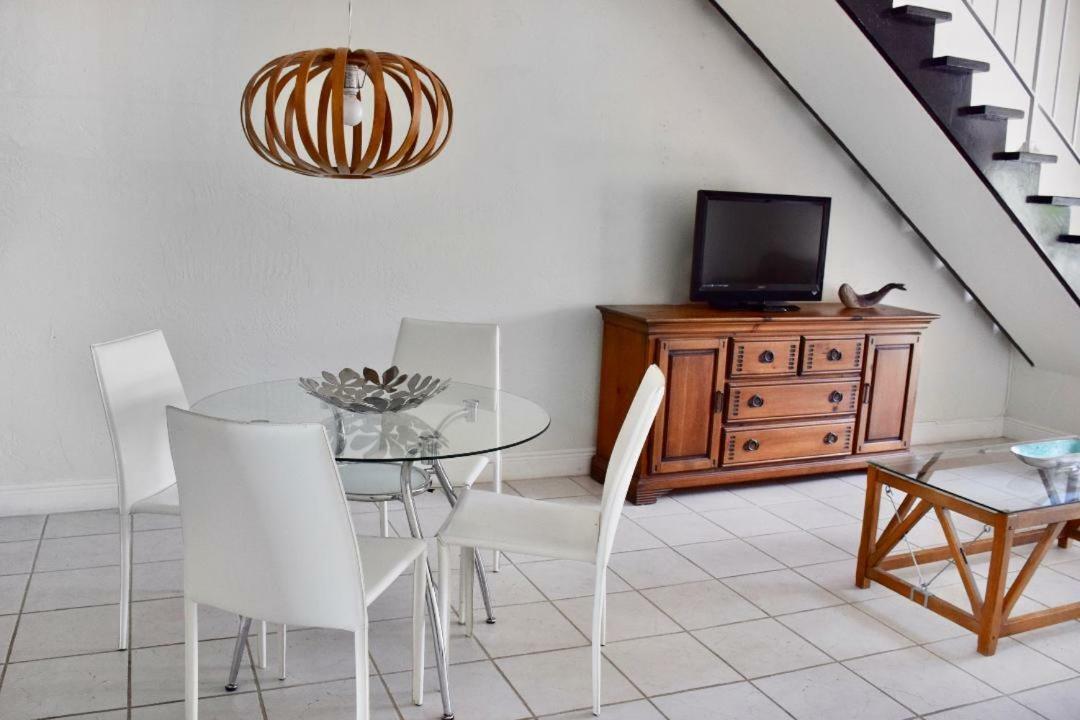 Suites At Coral Resorts ميامي المظهر الخارجي الصورة