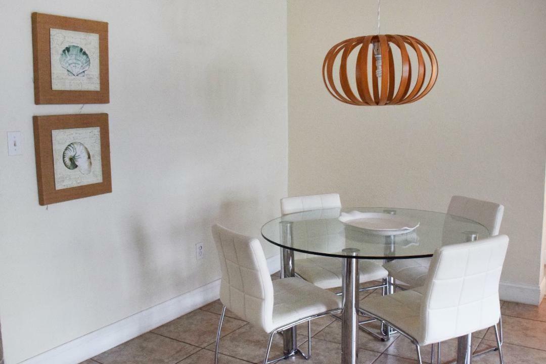 Suites At Coral Resorts ميامي المظهر الخارجي الصورة